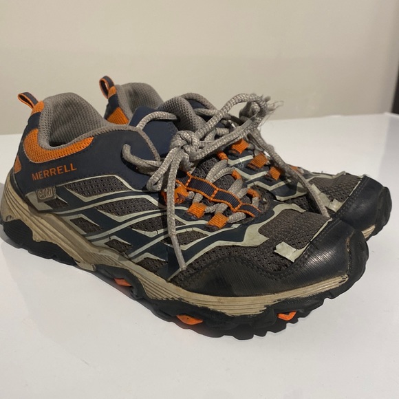 Merrell Hiking Boy Shoes - Picture 1 of 5